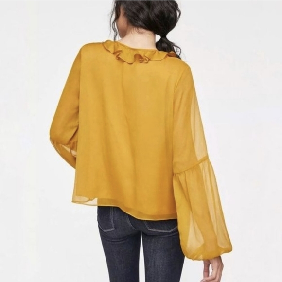 Sunday In Brooklyn Ripple Crepe Blouse - Picture 5 of 6